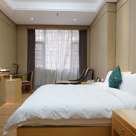 Paco Hotel Ouzhuang Metro Guangzhou-Free Shuttle To Canton Fair Eksteriør bilde