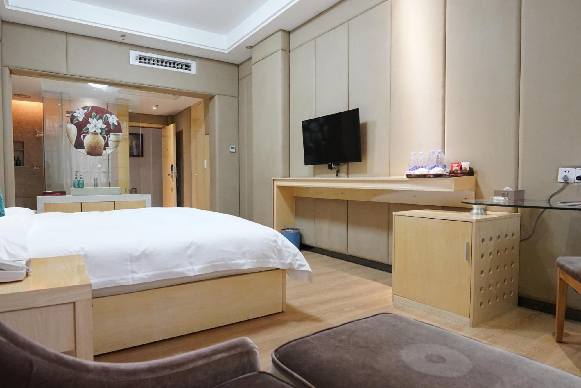 Paco Hotel Ouzhuang Metro Guangzhou-Free Shuttle To Canton Fair Eksteriør bilde