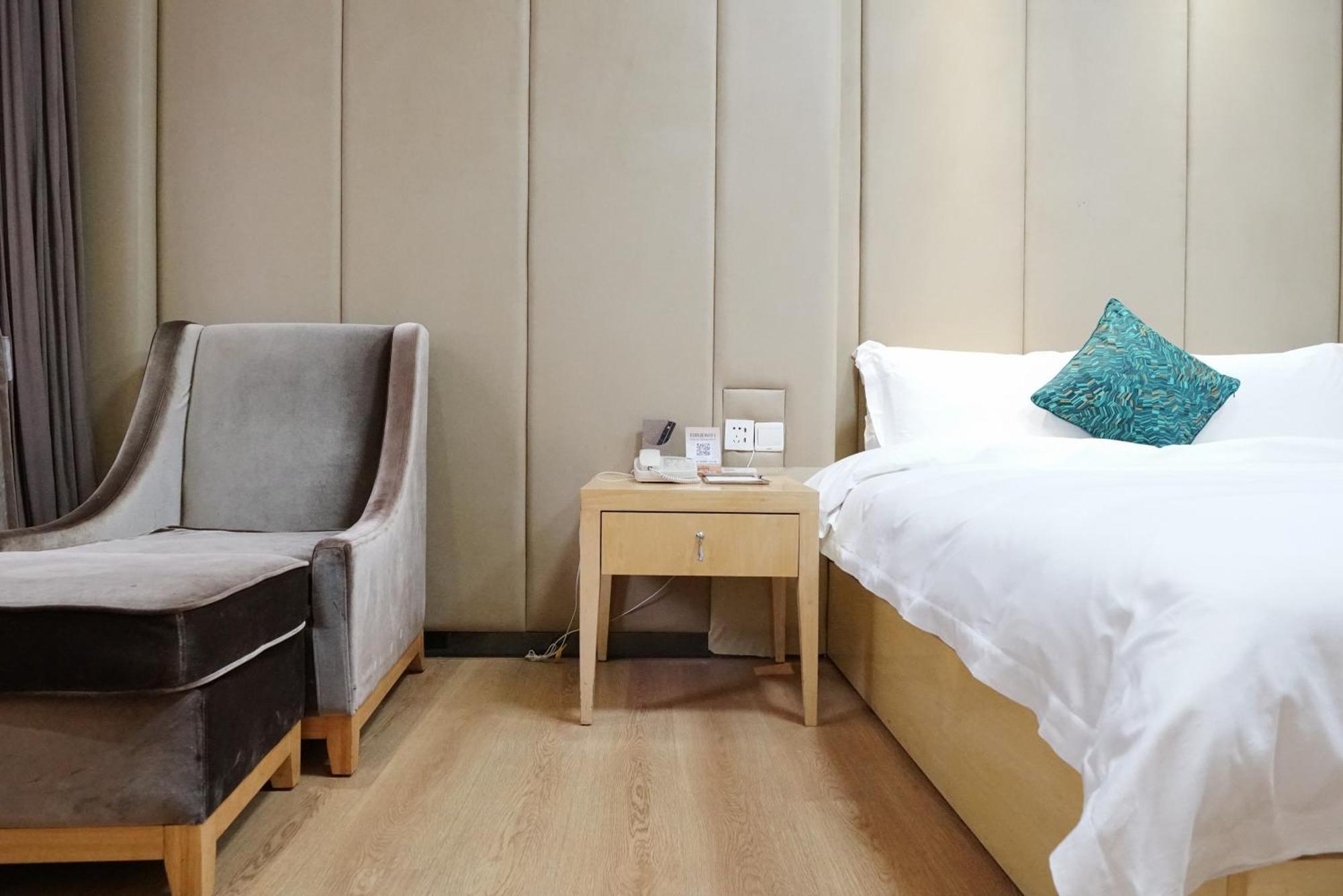 Paco Hotel Ouzhuang Metro Guangzhou-Free Shuttle To Canton Fair Eksteriør bilde